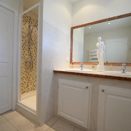 Villa Cagnes-sur-mer Sleeps 8 Pool Air Con Wifi *
